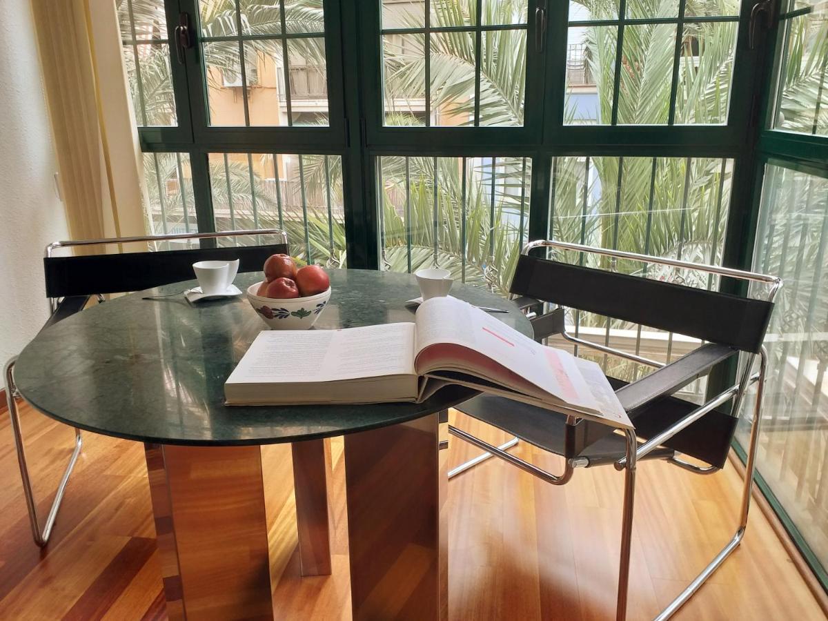 LARGE Apartment with large&sunny Terrace - Garden&Outdoor Gym , ALICANTE CENTRE Buitenkant foto