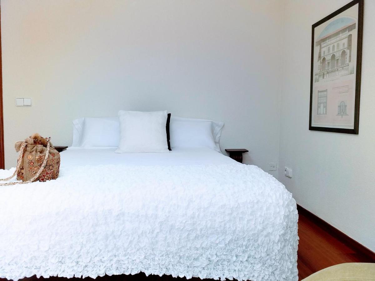 LARGE Apartment with large&sunny Terrace - Garden&Outdoor Gym , ALICANTE CENTRE Buitenkant foto